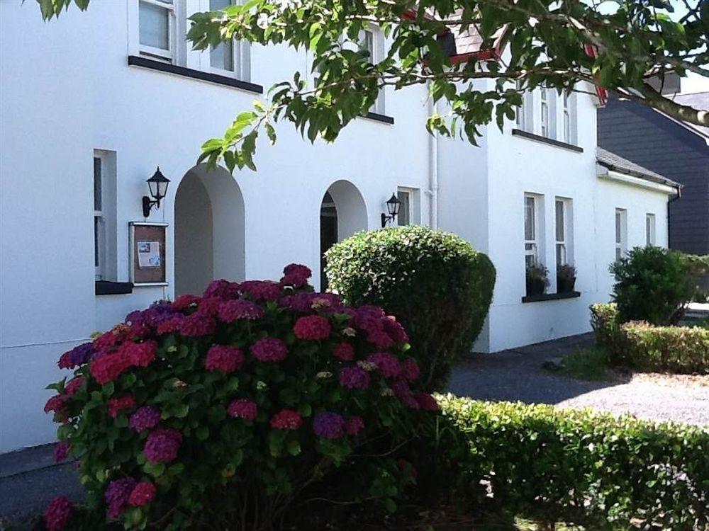 The Old Cable Historic House & Seafood Restaurant Hotel Уотървил Екстериор снимка
